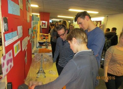 Bionik-Präsentation in der Aula