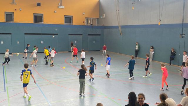 Völkerballturnier - Finale Klassen 5-6