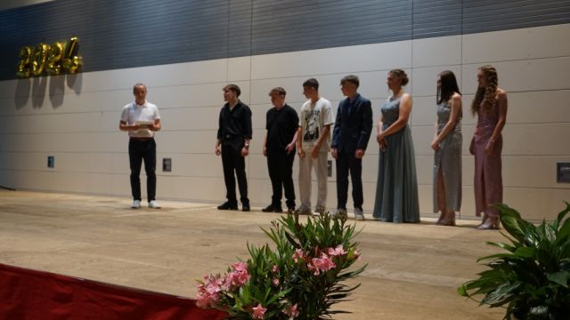 Gemeinsam an einem Ziel arbeiten - Abschluss 2024