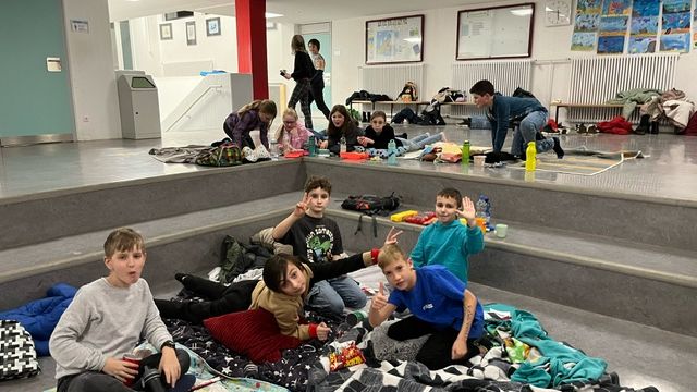Bücher, Kuscheldecken und Spaß – so lässt sich unser Leseabend an der Max-Weishaupt-Realschule zusammenfassen