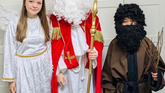 Nikolaus und seine Helfer